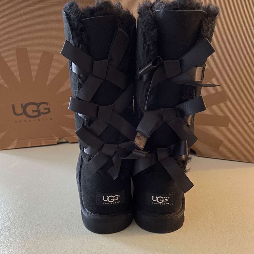 UGG K BAILEY BOW TALL Boots Kids BLACK NIB Big Kids Size 6